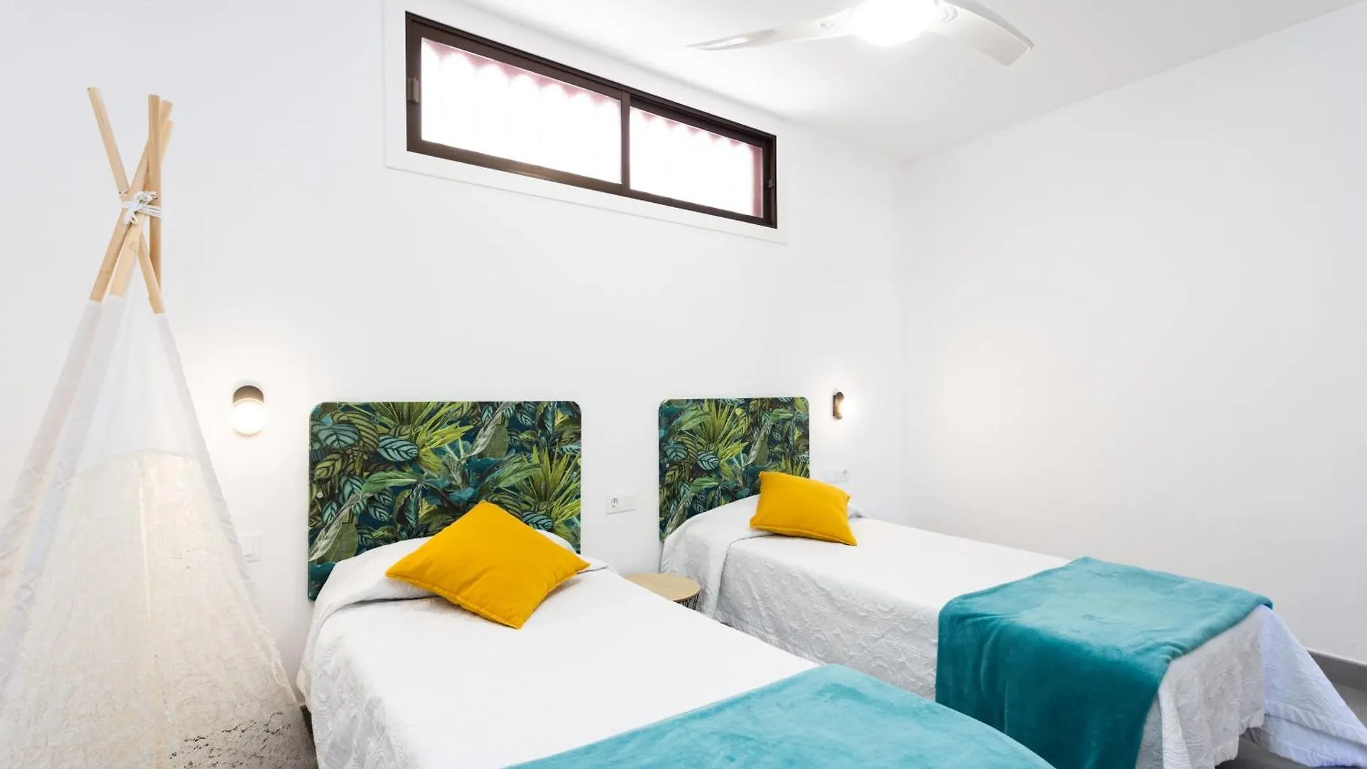 Апартаменты Home2Book Sunset Terrace & Pool Haven Пуэрто-де-Сантьяго